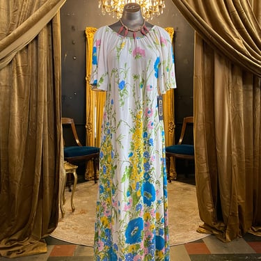 1960s maxi dress, Terry cloth, vintage kaftan, 60s loungewear, graduated flowers, bright floral print, flutter sleeves, house dress, medium 