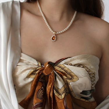 Vintage Tangerine Gem Faux Pearl Necklace