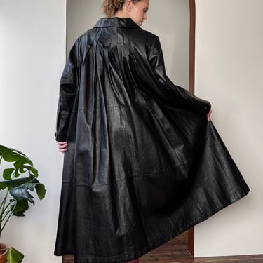 80s Black Leather Trapeze Coat | M-L