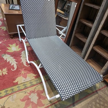 Sturdy and groovy chaise 29x80