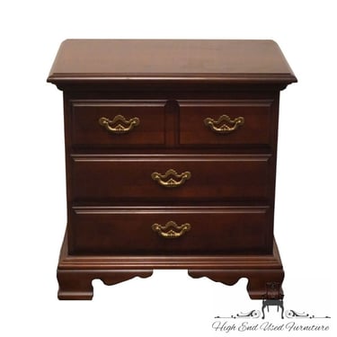 THOMASVILLE FURNITURE Collectors Cherry Collection Traditional Style 25" Three Drawer Nightstand 10111-815 