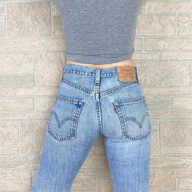Levi's 501 Mid Rise Slim Straight Jeans / Size 24 