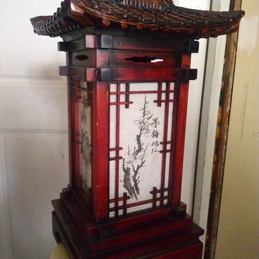 VINTAGE Pagoda Lamp, Chinoiserie, Oriental Pagoda Lighting, Large Asian Lamp 