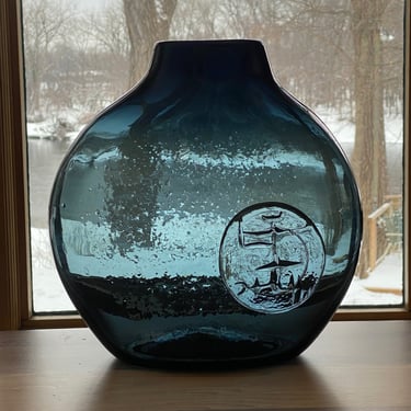 Rare Wayne Husted Blenko Medallion Vase 