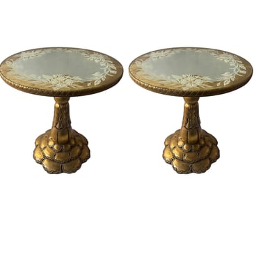 Pair of 20th Century Italian Giltwood and Églomisé Pedestal Tables