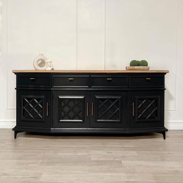 Modern black Thomasville credenza / server / Tv stand / console / sideboard / buffet 