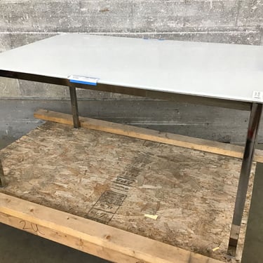 Modern Dining Table (Seattle)