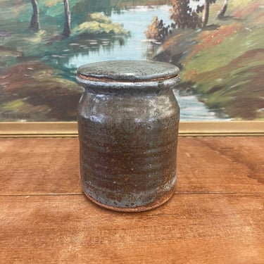 Free shipping within continental US - vintage stamped stoneware jar with lid 