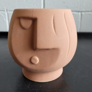 Ceramic Round Face Pot