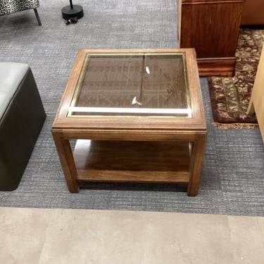Traditional Square End Table