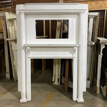 White Mantel with Full Length Fluted Columns