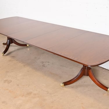 Henredon Georgian Banded Mahogany Double Pedestal Extension Dining Table, Newly Refinished