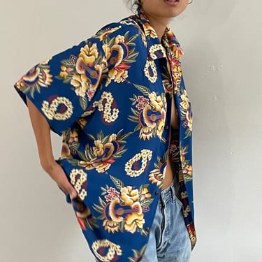 90s beach shirt / vintage novelty Hawaiian ukulele cerulean blue print oversized boyfriend beach camp pocket shirt | Extra Large 