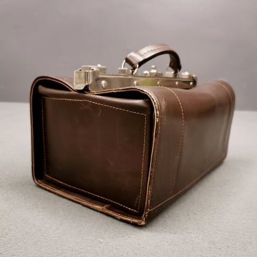 Old brown leather bag, Very rare bag, made in 60'in 