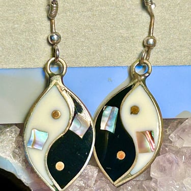 Vintage Mother Of Pearl Enamel Yin Yang Earrings Retro Jewelry Dangle Mexico Gift 