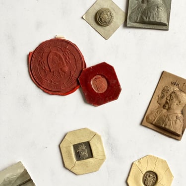 rare 18th &amp; 19th century French intaglio and seal collection