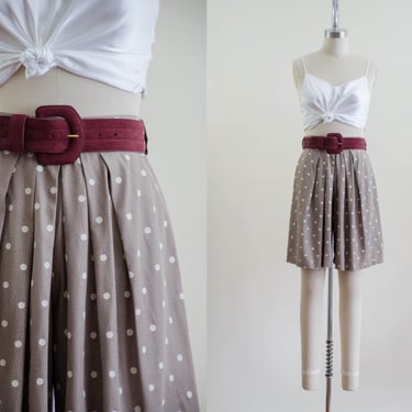 high waisted shorts | 80s vintage tan and white polka dot pleated shorts 