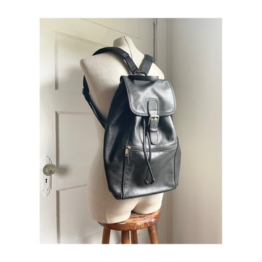 1990s Coach Black Leather Backpack #0529 