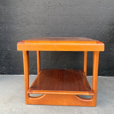 Lane Walnut 2- tier Side Table