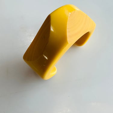 Yellow Faux Wood Grain Plastic Cuff