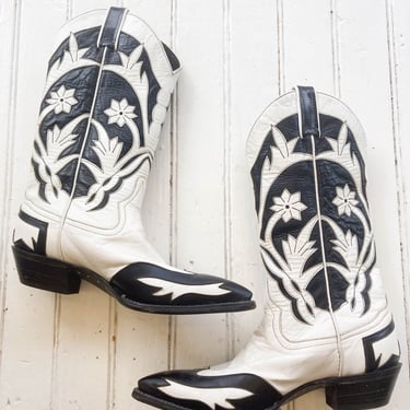 1980s Black And White Classic Cowgirl Boot 
