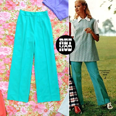 Lovely Vintage 60s 70s Pastel Minty Shamrock Green High-Waisted Polyester Wide Leg Pants 