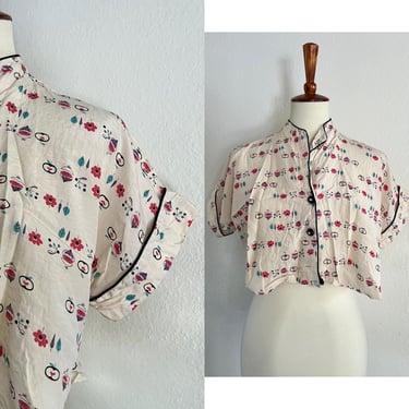 1940s rayon cream and flowers blouse 