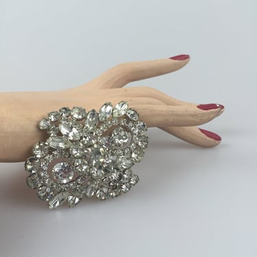 Holding Her Down For So Long - Vintage 1940s 1950s Massive Clear Oval Rhinestone Brooch Pin 
