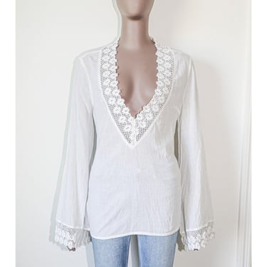 Vintage Guess Boho White Cotton V Neck Lace Bikini Cover Up Blouse Size Small Beach Vacation Top Bohemian Casual Long Flared Sleeves Blouse 