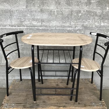 Cafe Table with Two Chairs (Seattle)