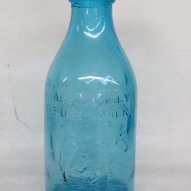 Thatchers Dairy Milk Bottle 1 Quart Blue Glass With Swing Top Metal no cap 3417B