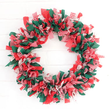 Christmas Gingham Fabric Scrap Wreath 