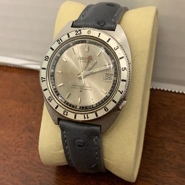 1969 Seiko Navigator Timer Watch with Rare Silver Sunburst Face 