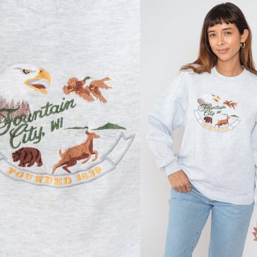 Fountain City Sweatshirt 90s Wisconsin Sweater Embroidered Animal Eagle Duck Bear Elk Graphic Shirt Heather Grey Vintage 1990s Mens Medium M 