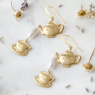 gold teapot pearl earrings, cute cottagecore jewelry, delicate dainty vintage teacup charm earrings, unique gift for her 