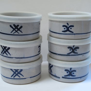 Salt Glaze Pottery Dish Boho Pet Food Dish Blue Glaze Handmade Vintage Ceramic Bowl w/Lid Refridgerator Dish Cobalt Blue Stoneware Dog Bowl 