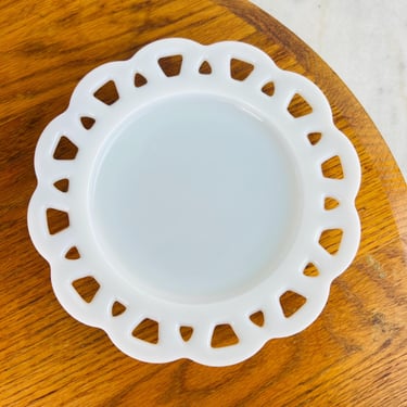 Vintage Lace Edge Milk Glass Plate, 8.5" diameter, Hazel Atlas, Open Lace Fringe, Lattice Fringe, Retro, MCM, Serving Plate, gift 