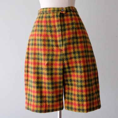 Playful 1960's Tricolored Plaid Wool Shorts By Jantzen / Sz Small