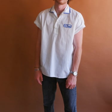 Vintage 60s Hot Shoppes Uniform Shirt/ 1960s White Cotton Workwear Pullover/ Size Medium 