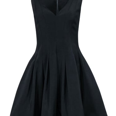 Halston Heritage - Black Cap Sleeve Fit & Flare Cocktail Dress Sz 4