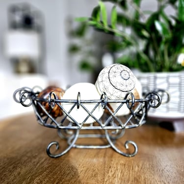 Wrought Iron Basket Bowl 