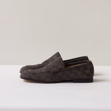 1990s Gucci Logo Suede Square Toe Loafers 
