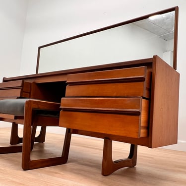 Mid Century Vanity by William Lawrence of Nottingham 