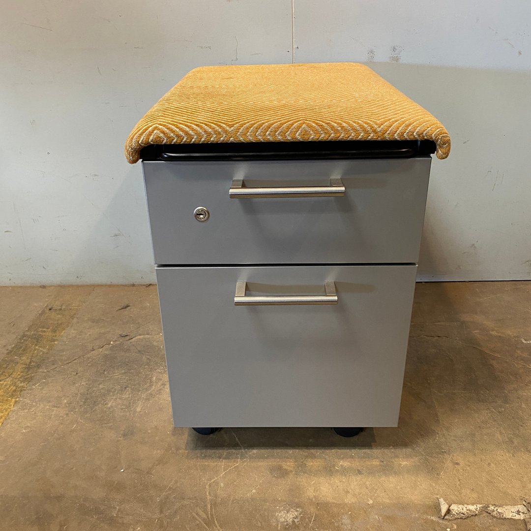 Steelcase Mobile Filing with Cushioned Top Community Forklift