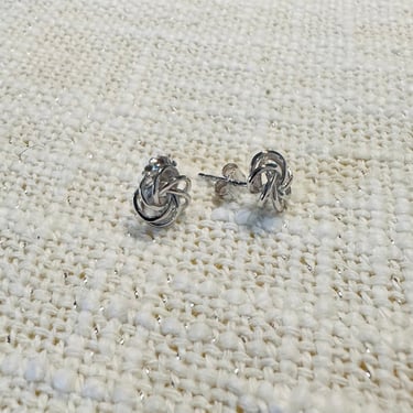 Bilbao Curved Stud Earrings