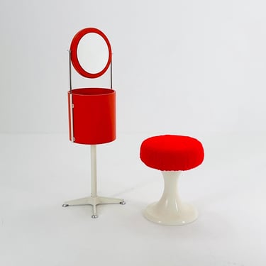 Mid century orange vanity / make up table - by Bremshey & Co.Red Stool by Emsa Germany 1970e 