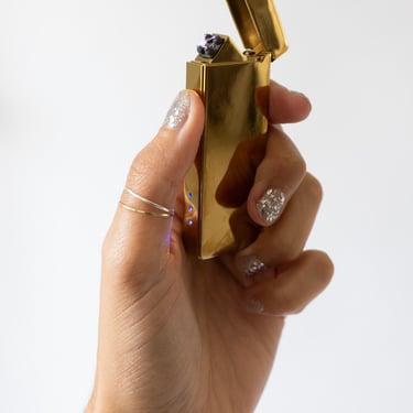 Rechargeable Lighter in Gold