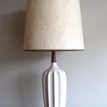 Mid Century White Ceramic Table Lamp 