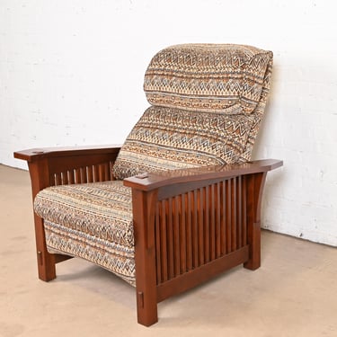 Stickley Mission Arts &#038; Crafts Cherry Wood Spindle Reclining Morris Lounge Chair