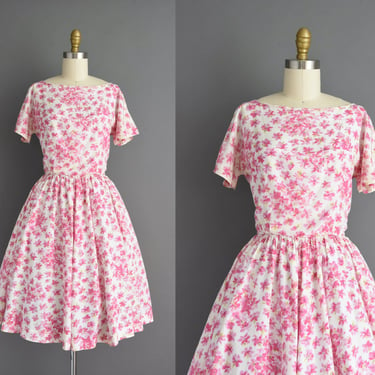 Vintage 1950s Dress | Pink Floral Print Full Skirt Dress l Small 